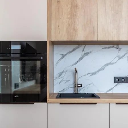 Lightsummerpalanga Апартаменты